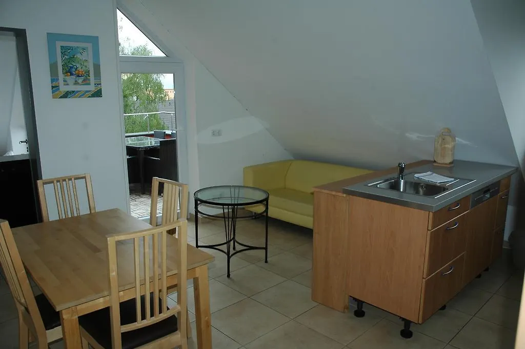 Gunstig Wohnen In Munchen Apartment Munich