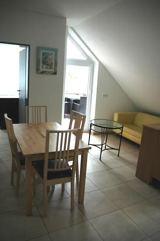 Gunstig Wohnen In Munchen Apartment  Munich