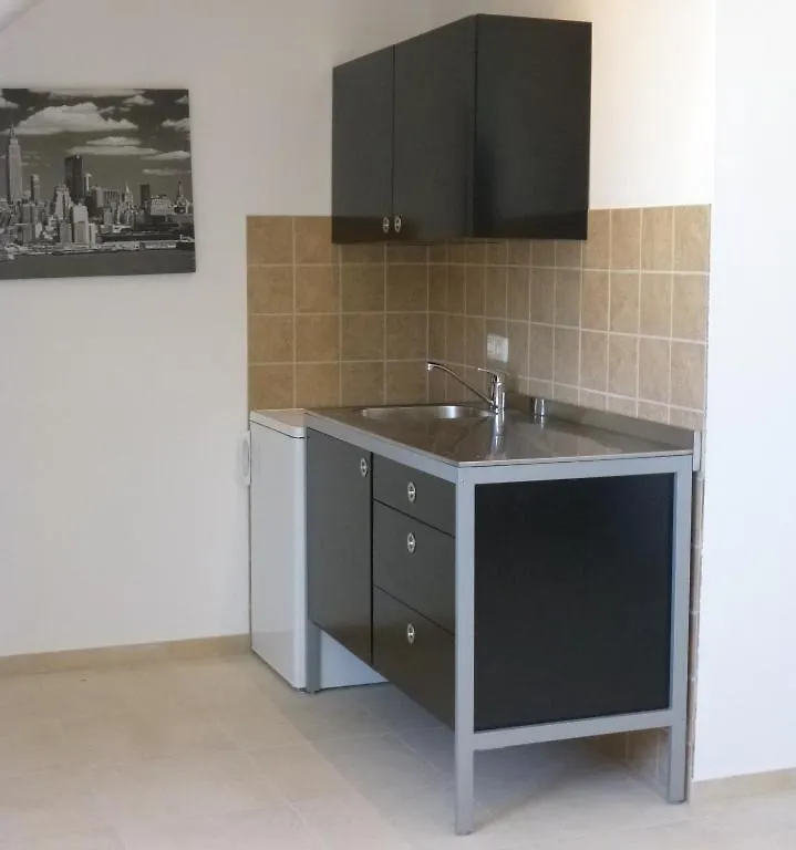 Gunstig Wohnen In Munchen Apartment  Munich