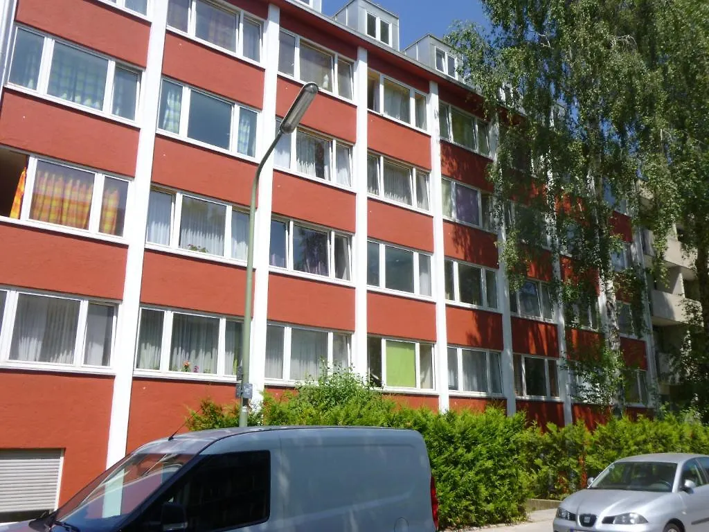 Gunstig Wohnen In Munchen Apartment  Munich