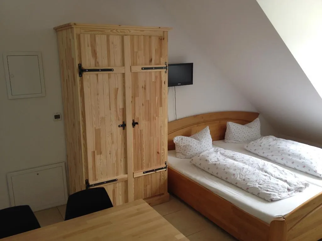 Gunstig Wohnen In Munchen Apartment