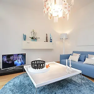 Apartment Design-apartment Close To Isar River Area - Centrally Located, Munich
